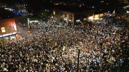 Crowds of Carolina fans on Franklin Street after the Duke game